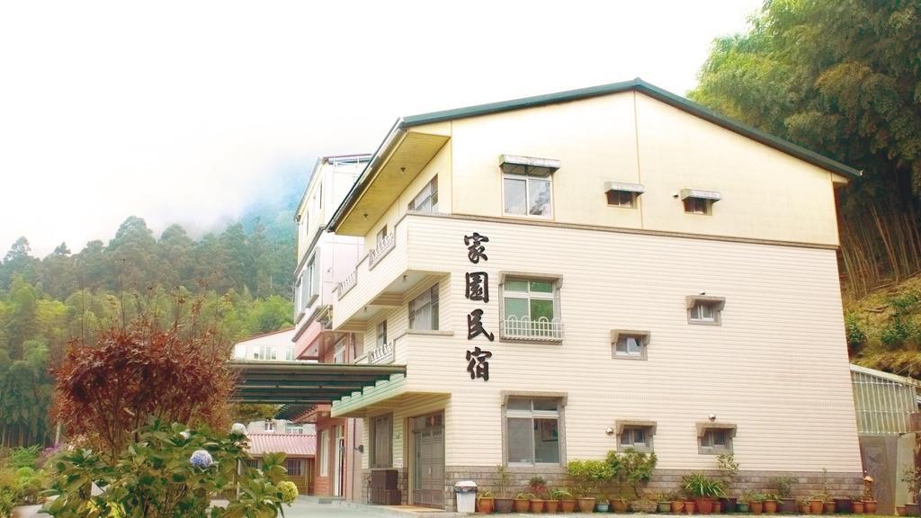Chia Yuen Homestay Fenchihu Exterior photo